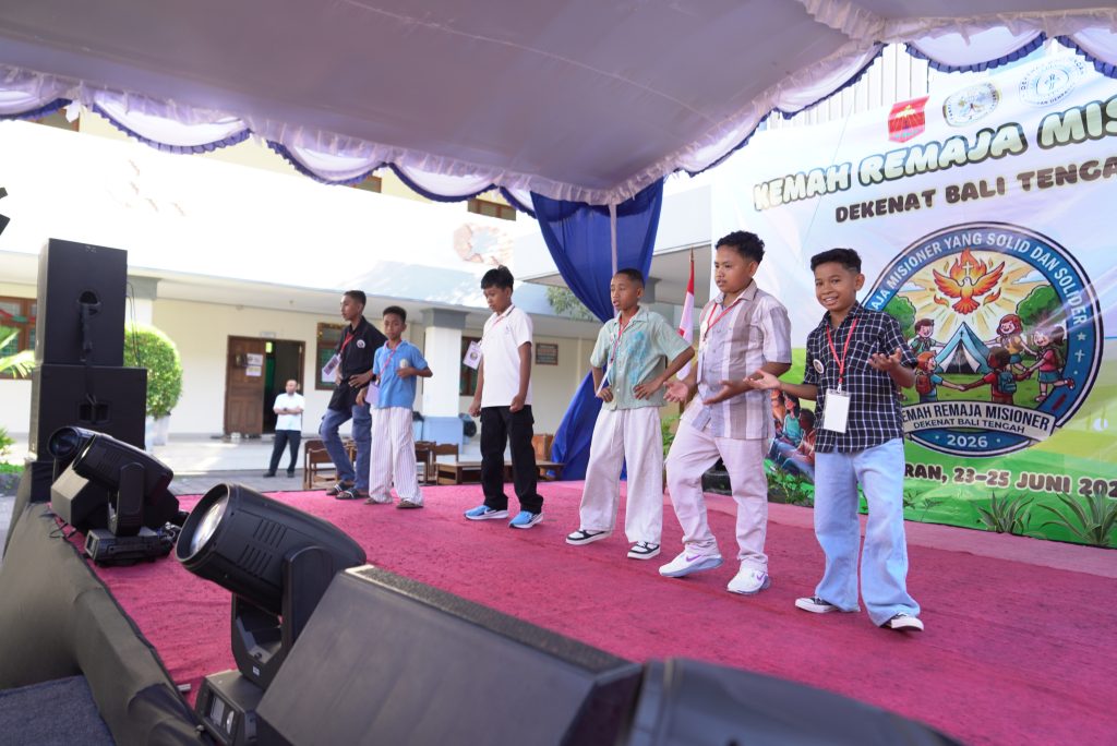 Kemah Remaja Misioner Dekenat Bali Tengah