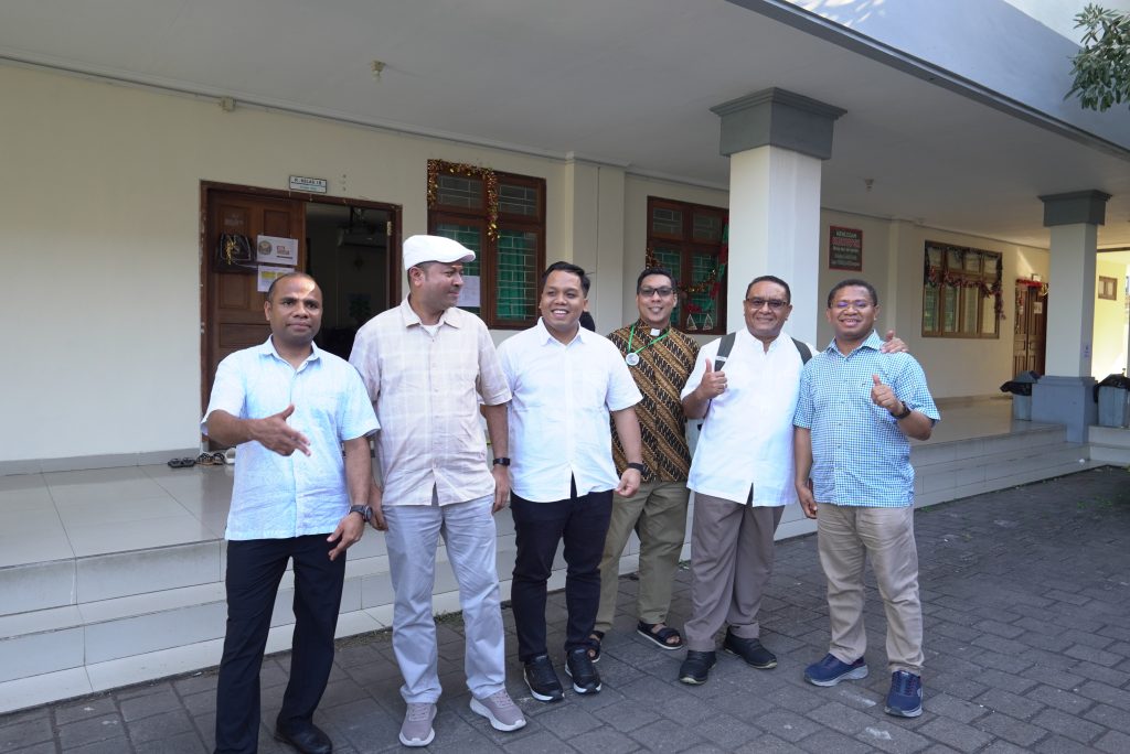Kemah Remaja Misioner Dekenat Bali Tengah