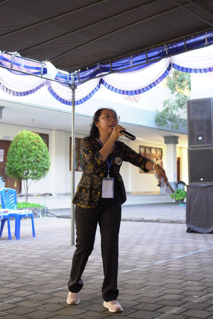 Kemah Remaja Misioner Dekenat Bali Tengah