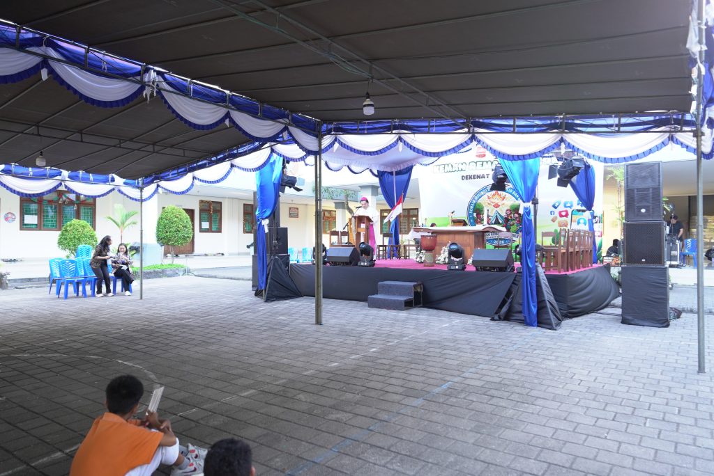 Kemah Remaja Misioner Dekenat Bali Tengah