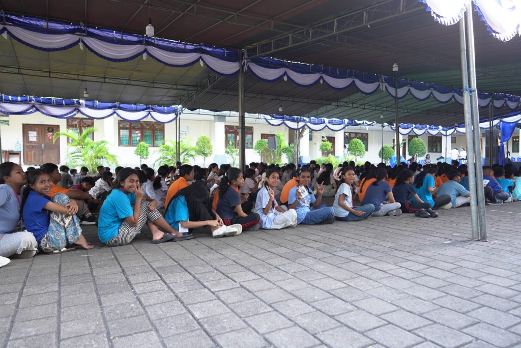 Kemah Remaja Misioner Dekenat Bali Tengah