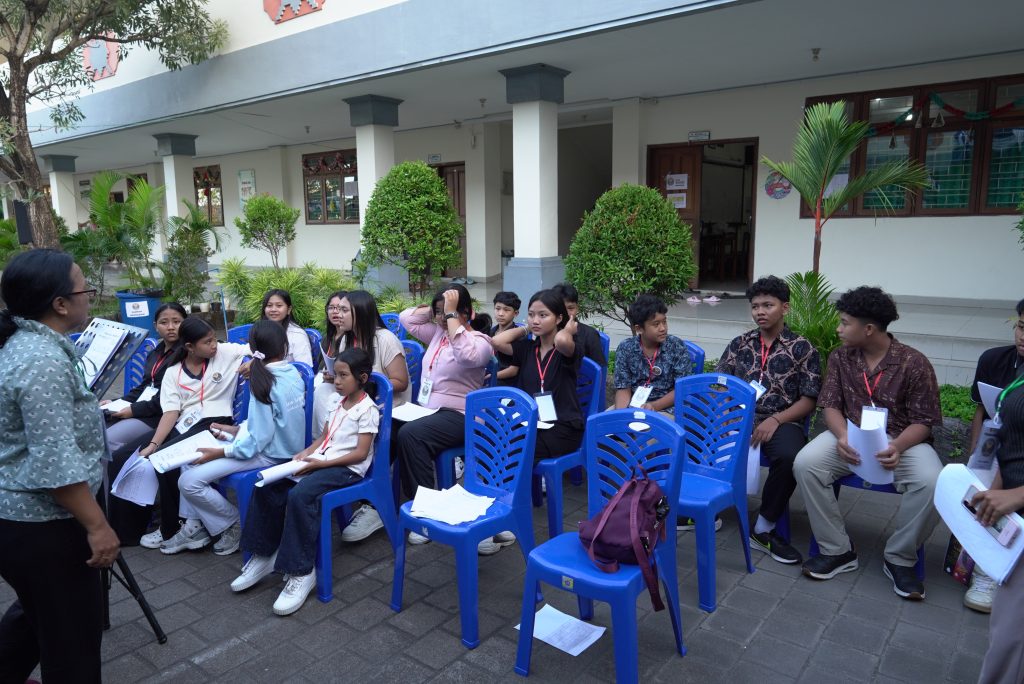 Kemah Remaja Misioner Dekenat Bali Tengah