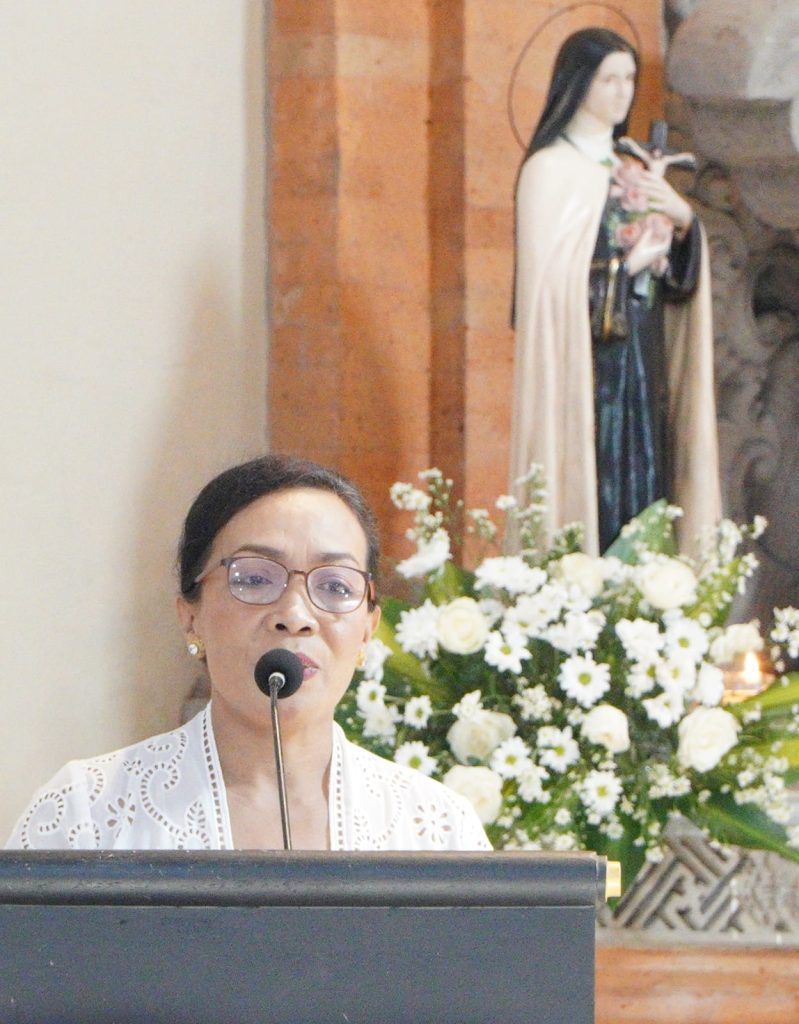 Sebanyak 23 anak dari Stasi Cemagi, Abianbase, Sading, dan pusat Paroki St. Theresia Tangeb menerima Komuni Pertama pada Misa Hari Raya Tubuh dan Darah Kristus, Minggu 7 Juni 2026.