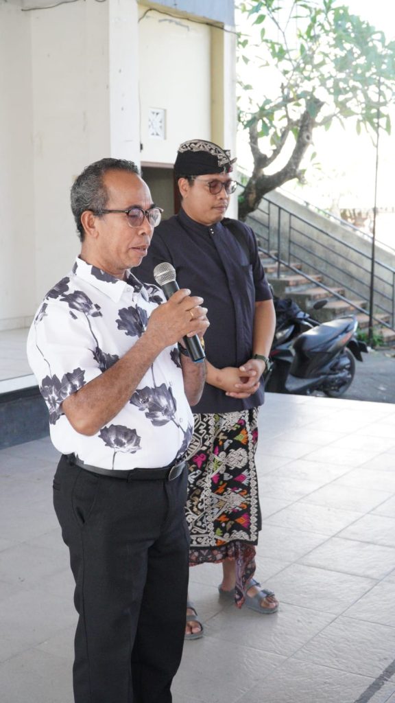 Sebanyak 23 anak dari Stasi Cemagi, Abianbase, Sading, dan pusat Paroki St. Theresia Tangeb menerima Komuni Pertama pada Misa Hari Raya Tubuh dan Darah Kristus, Minggu 7 Juni 2026.
